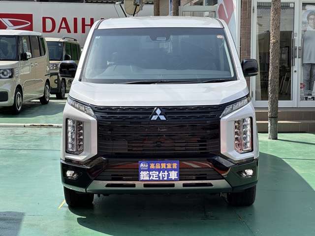 三菱 デリカ　Ｄ：５ ２．２ シャモニー 電動サイドステップ非装着車 ディーゼルターボ ４ＷＤ R7年 (東海) 99