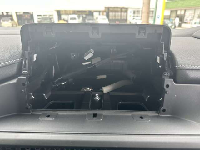 ホンダ ステップワゴン　ハイブリッド ２．０ Ｅ：ＨＥＶ エアー ＥＸ R8年 (東海) 99