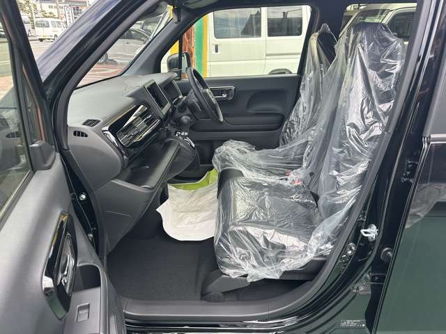 ホンダ Ｎ−ＷＧＮ カスタム ６６０ Ｌ ターボ ブラックスタイル R8年 (東海) 99
