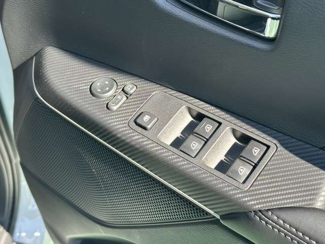 三菱 デリカ　Ｄ：５ ２．２ Ｐ ディーゼルターボ ４ＷＤ R6年 (東海) 99