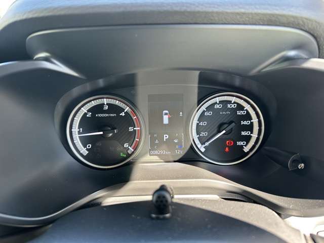 三菱 デリカ　Ｄ：５ ２．２ Ｐ ディーゼルターボ ４ＷＤ R6年 (東海) 99