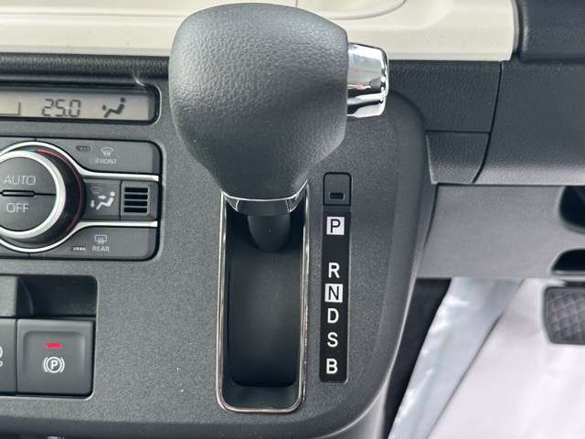 ダイハツ ムーヴ　キャンバス ６６０ ストライプス Ｇ R7年 (東海) 99