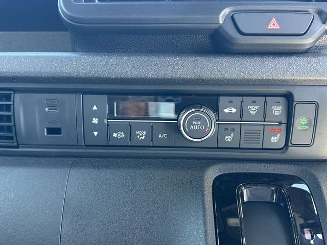 ホンダ Ｎ　ＢＯＸ カスタム ６６０ ターボ R8年 (東海) 99