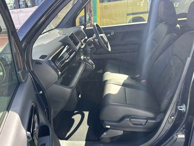 ホンダ Ｎ−ＷＧＮ カスタム ６６０ Ｌ ターボ ブラックスタイル R8年 (東海) 99