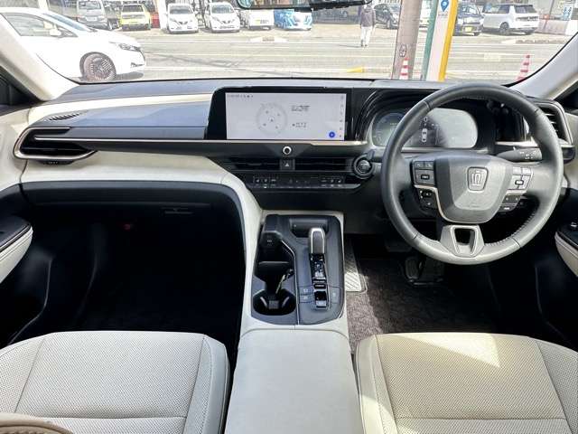 トヨタ クラウン　クロスオーバー　ハイブリッド ２．５ Ｇ アドバンスト レザー パッケージ Ｅ－ＦＯＵＲ ４ＷＤ R4年 (東海) 99