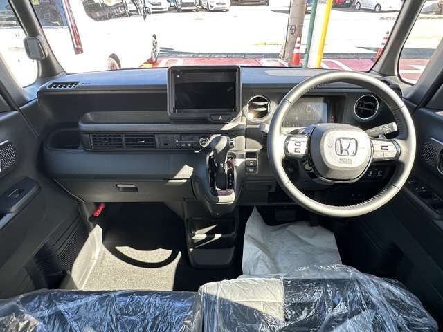 ホンダ Ｎ　ＢＯＸ カスタム ６６０ ターボ R8年 (東海) 99