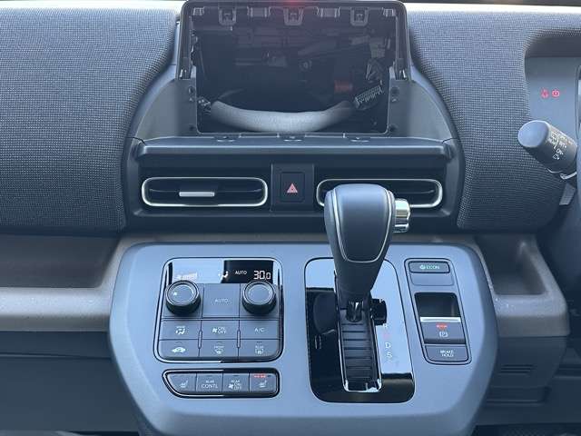 ホンダ フリード １．５ エアー ＥＸ R8年 (東海) 99