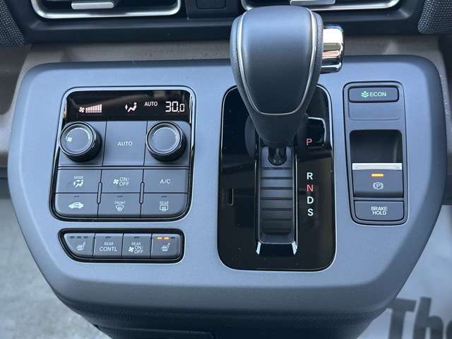 ホンダ フリード １．５ エアー ＥＸ R8年 (東海) 99