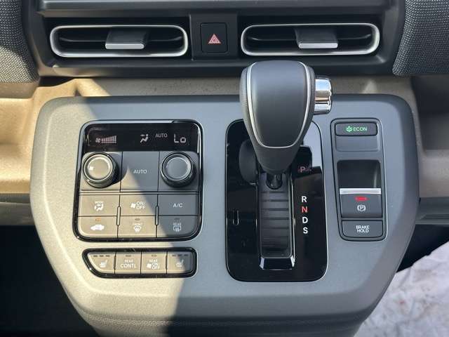 ホンダ フリード １．５ エアー ＥＸ R8年 (東海) 99