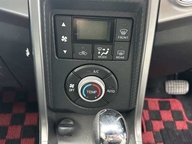 ダイハツ コペン エクスプレイ ６６０ R5年 (東海) 99