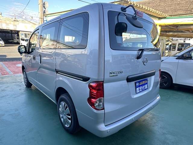 日産 ＮＶ２００バネットバン １．６ ＶＸ R8年 (東海) 99