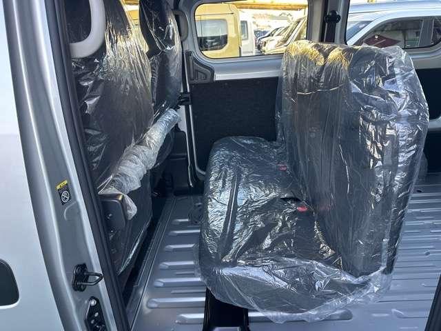 日産 ＮＶ２００バネットバン １．６ ＶＸ R8年 (東海) 99
