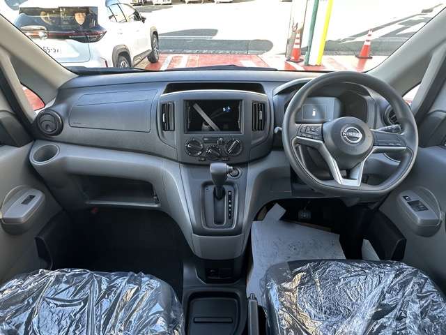 日産 ＮＶ２００バネットバン １．６ ＶＸ R8年 (東海) 99