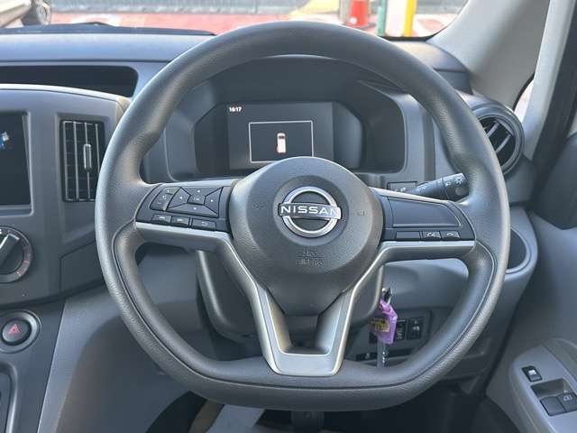 日産 ＮＶ２００バネットバン １．６ ＶＸ R8年 (東海) 99