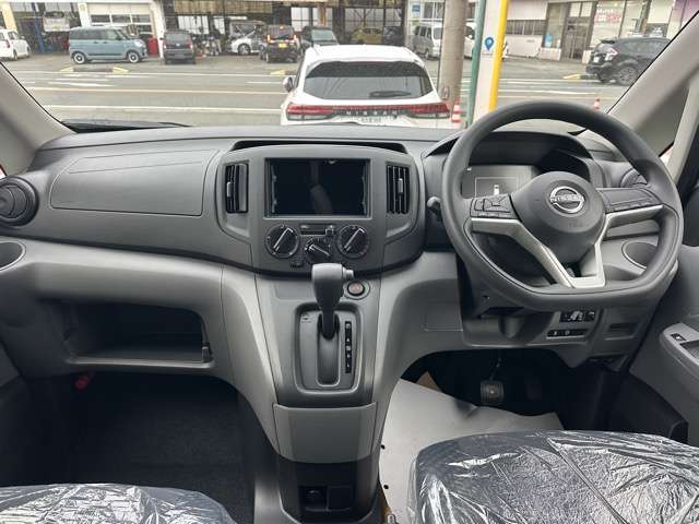 日産 ＮＶ２００バネットバン １．６ ＧＸ R8年 (東海) 99