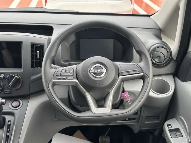 日産 ＮＶ２００バネットバン １．６ ＧＸ R8年 (東海) 99