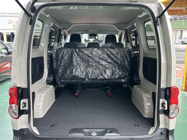 日産 ＮＶ２００バネットバン １．６ ＧＸ アウトドア ブラック エディション R8年 (東海) 99