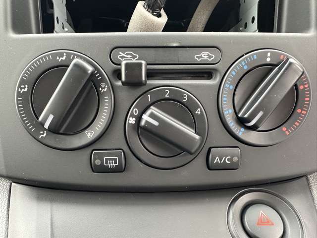 日産 ＮＶ２００バネットバン １．６ ＧＸ アウトドア ブラック エディション R8年 (東海) 99