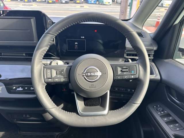 日産 セレナ ２．０ Ｘ R7年 (東海) 99