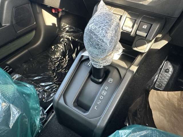 スズキ ジムニー　ノマド １．５ ＦＣ ４ＷＤ R7年 (東海) 99