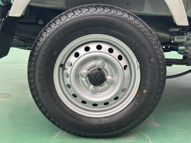 スズキ キャリイトラック ６６０ ＫＣエアコン・パワステ スズキ セーフティ サポート非装着車 ３方開 ４ＷＤ R7年 (東海) 99