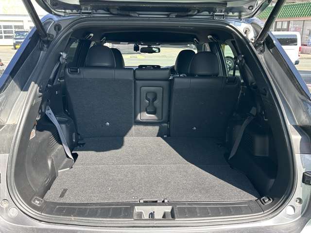 三菱 アウトランダーＰＨＥＶ ＰＨＥＶ ２．４ Ｐ ４ＷＤ R5年 (東海) 99