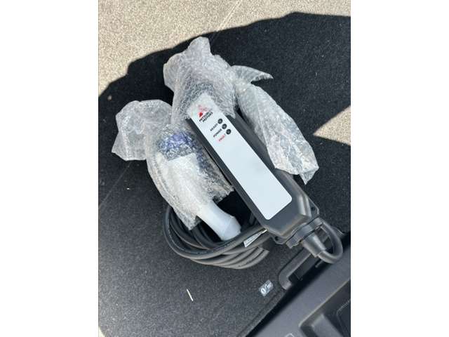 三菱 アウトランダーＰＨＥＶ ＰＨＥＶ ２．４ Ｐ ４ＷＤ R5年 (東海) 99