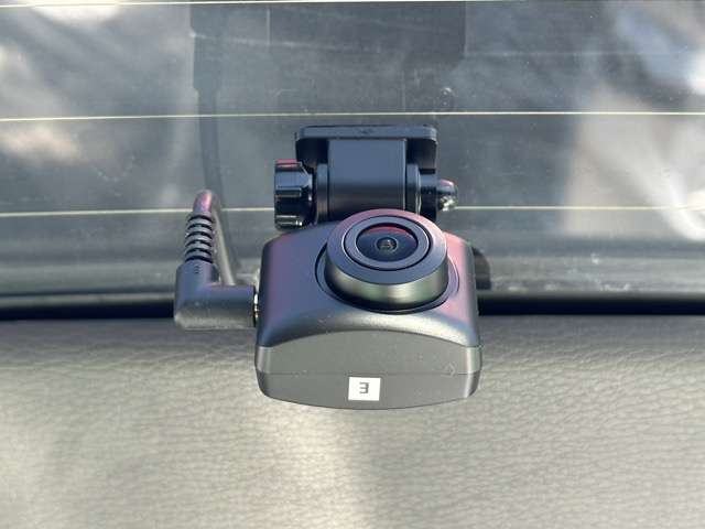 三菱 アウトランダーＰＨＥＶ ＰＨＥＶ ２．４ Ｐ ４ＷＤ R5年 (東海) 99