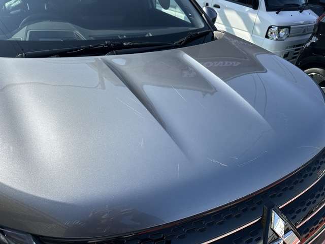三菱 アウトランダーＰＨＥＶ ＰＨＥＶ ２．４ Ｐ ４ＷＤ R5年 (東海) 99