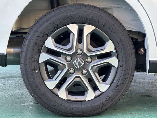 ホンダ フリード １．５ クロスター ４ＷＤ R8年 (東海) 99
