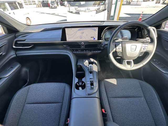 トヨタ クラウン　クロスオーバー　ハイブリッド ２．５ Ｇ Ｅ－ＦＯＵＲ ４ＷＤ R6年 (東海) 99