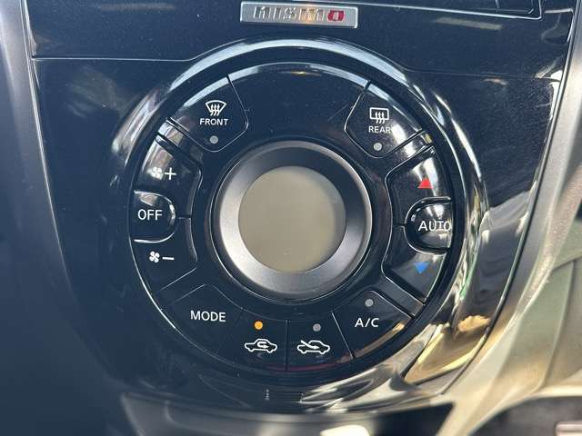 日産 ノート １．２ Ｅ－ＰＯＷＥＲ ＮＩＳＭＯ H30年 (東海) 99