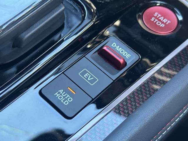 日産 ノートオーラ １．２ ＮＩＳＭＯ チューンド Ｅ－ＰＯＷＥＲ ４ＷＤ R6年 (東海) 99