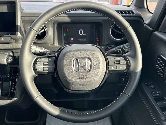 ホンダ Ｎ　ＢＯＸ カスタム ６６０ コーディネートスタイル ２トーン R7年 (東海) 99
