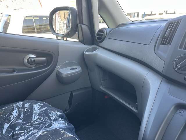 日産 ＮＶ２００バネットバン １．６ ＧＸ R8年 (東海) 99