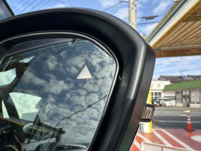日産 セレナ １．４ Ｅ－ＰＯＷＥＲ Ｘ R8年 (東海) 99