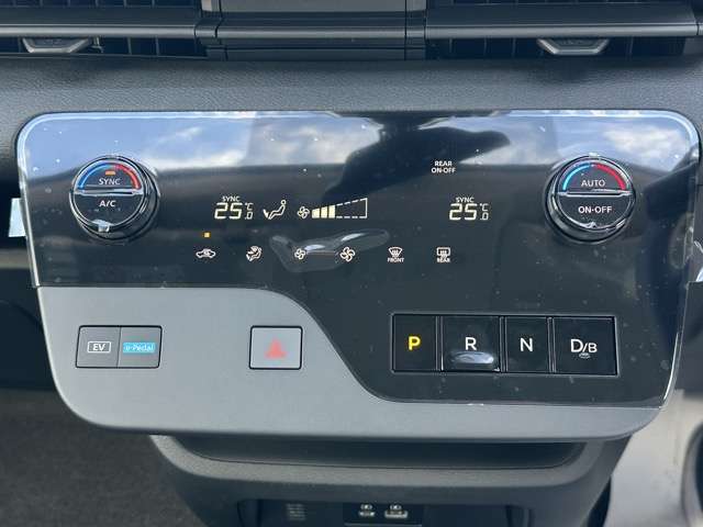 日産 セレナ １．４ Ｅ－ＰＯＷＥＲ Ｘ R8年 (東海) 99