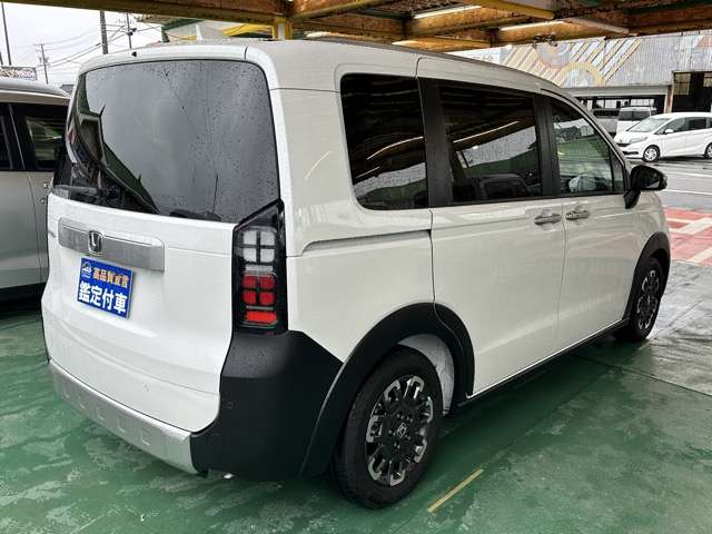 ホンダ フリード １．５ クロスター R7年 (東海) 99