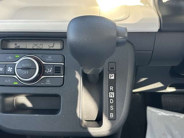 ダイハツ ムーヴ　キャンバス ６６０ ストライプス Ｘ R7年 (東海) 99