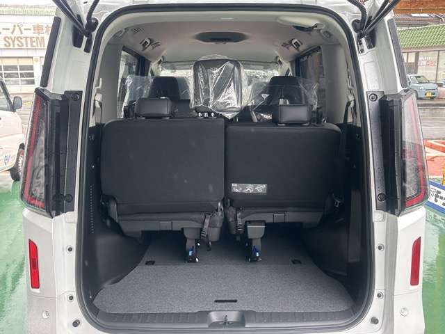 日産 セレナ １．４ Ｅ－ＰＯＷＥＲ ハイウェイスターＶ R8年 (東海) 99