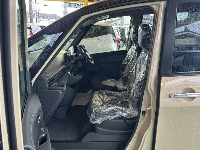 日産 セレナ １．４ Ｅ－ＰＯＷＥＲ ハイウェイスターＶ R8年 (東海) 99