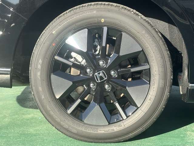 ホンダ ステップワゴン　ハイブリッド ２．０ Ｅ：ＨＥＶ スパーダ R7年 (東海) 99