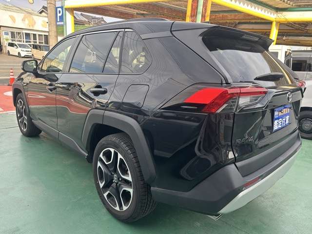 トヨタ ＲＡＶ４ ２．０ アドベンチャー ４ＷＤ R3年 (東海) 99