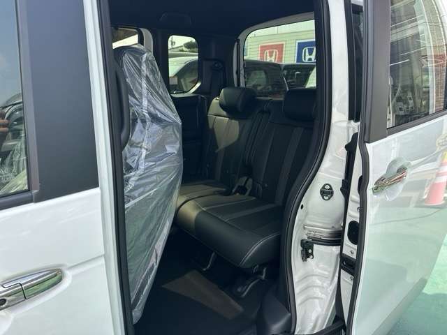 ホンダ Ｎ　ＢＯＸ カスタム ６６０ ターボ コーディネートスタイル モノトーン R7年 (東海) 99