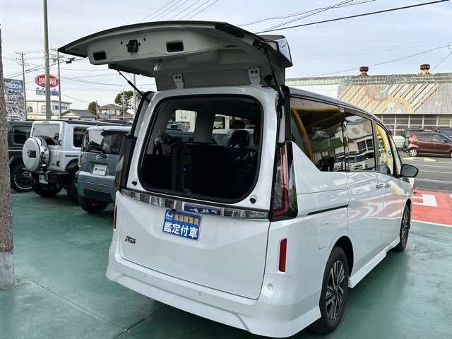 日産 セレナ ２．０ ハイウェイスターＶ R8年 (東海) 99