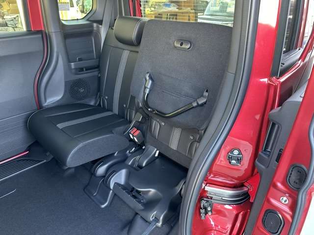 ホンダ Ｎ　ＢＯＸ カスタム ６６０ コーディネートスタイル ２トーン R6年 (東海) 99
