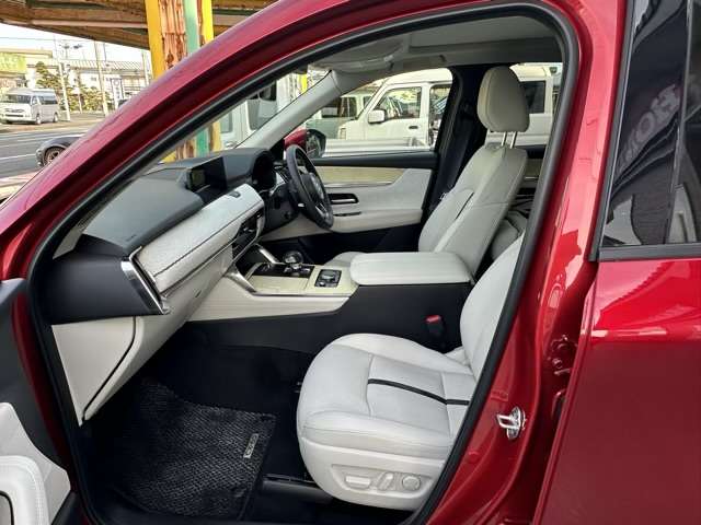 マツダ ＣＸ−６０ ３．３ ＸＤハイブリッド プレミアム モダン ディーゼルターボ ４ＷＤ R4年 (東海) 99