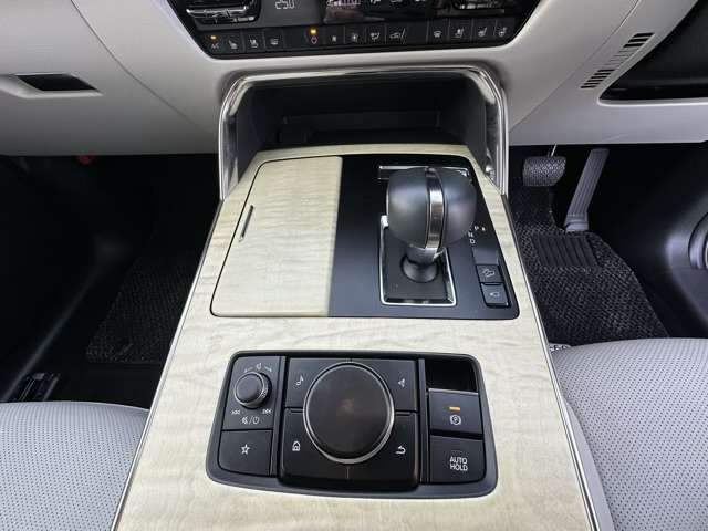 マツダ ＣＸ−６０ ３．３ ＸＤハイブリッド プレミアム モダン ディーゼルターボ ４ＷＤ R4年 (東海) 99