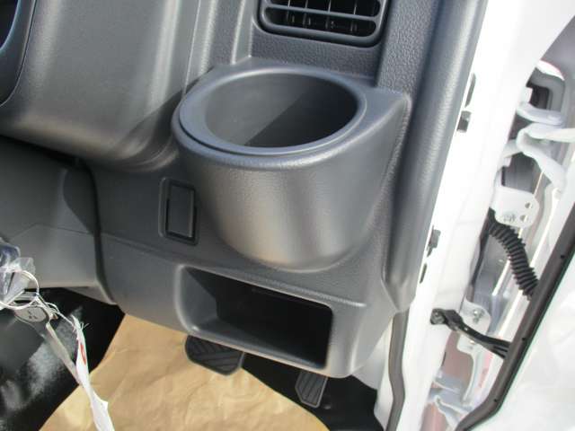 三菱 ミニキャブトラック ６６０ ミノリ ４ＷＤ R8年 () 99