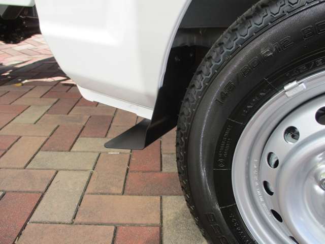 三菱 ミニキャブトラック ６６０ ミノリ ４ＷＤ R8年 () 99